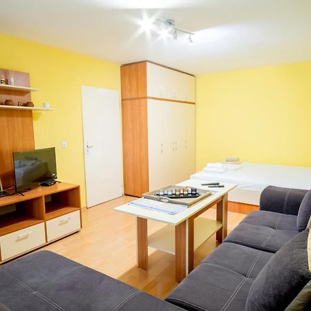 Парк Възраждане Русе Ruse Exterior foto
